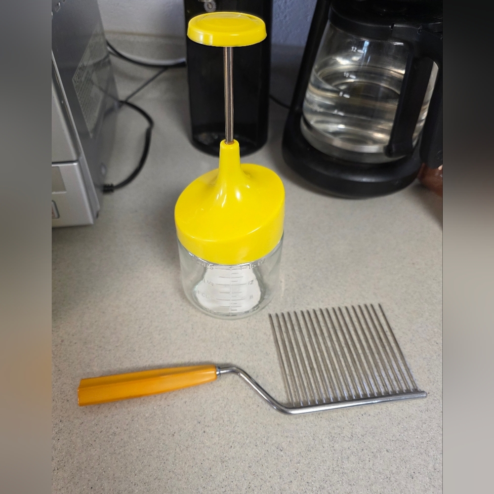 Yellow and Silver Kitchen Tool Set